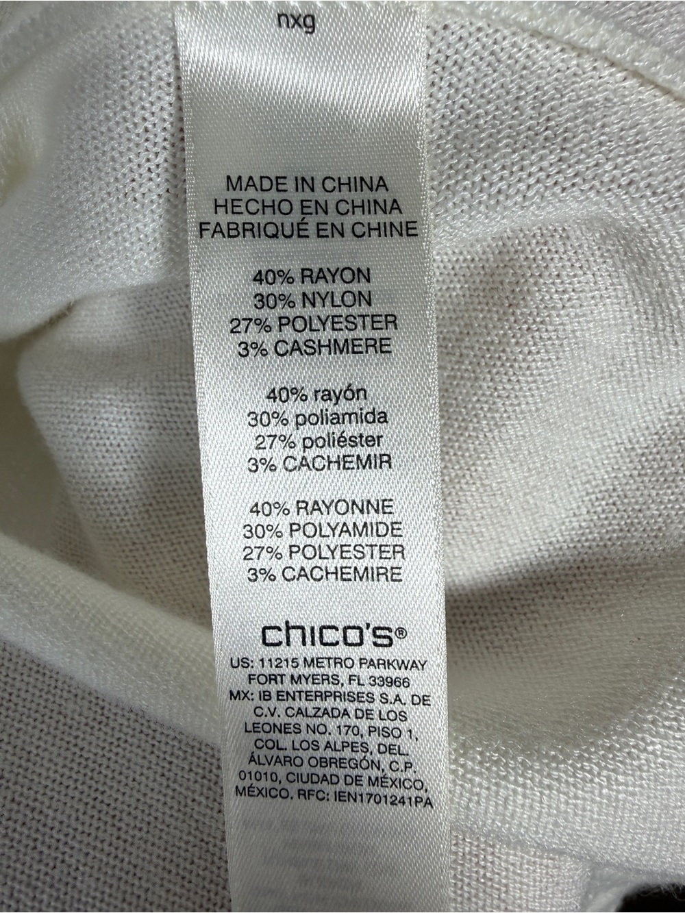 Chico's Womens Sweater Size 2 L White Knit Cashmere Blend Boat Neck Dolman - Picture 3 of 8
